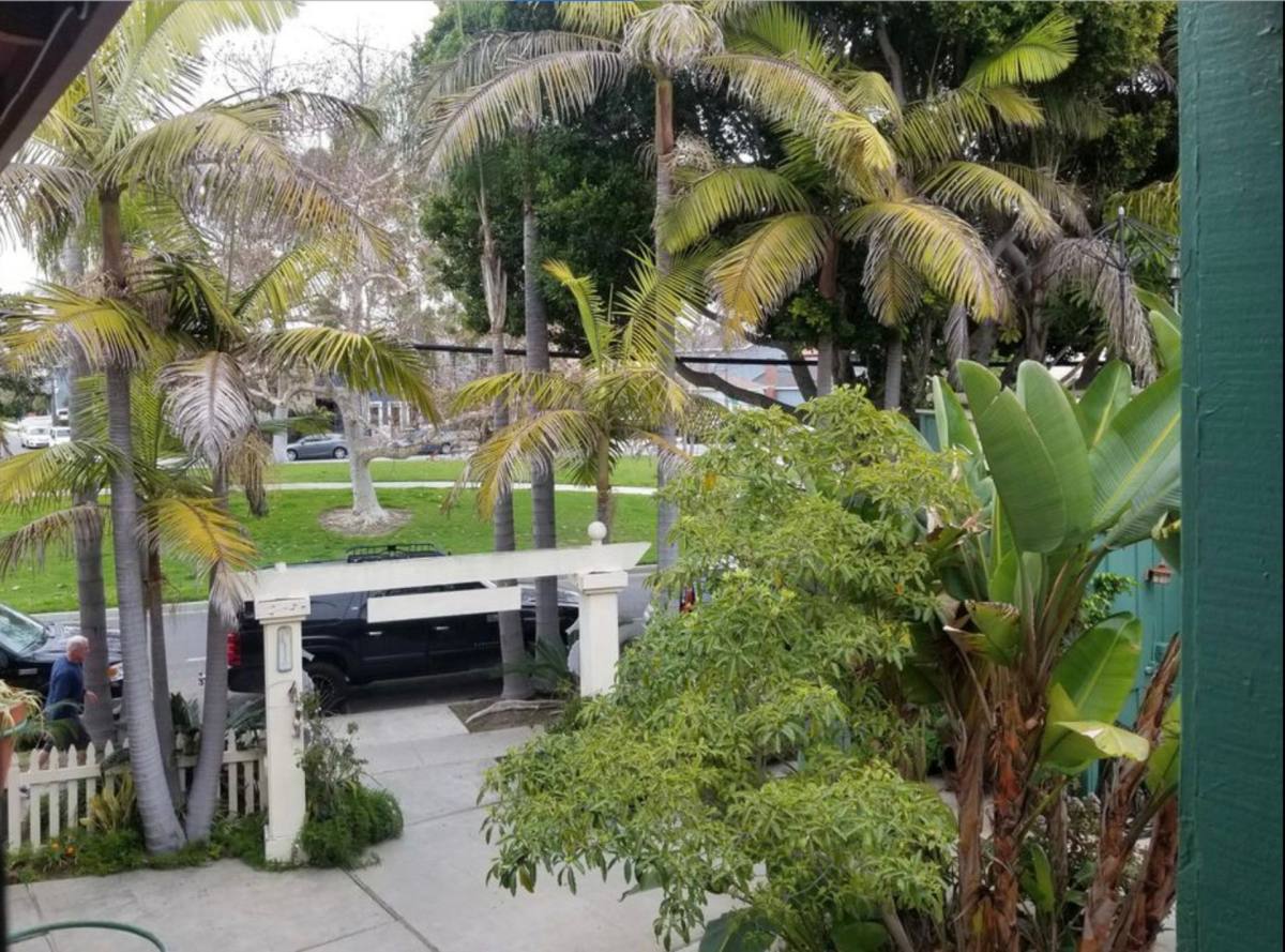 Apartment for rent at 1310 Electric Ave, Seal Beach, CA 90740