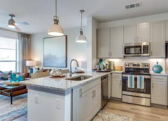Apartment for rent at 401 N State Highway 360, Mansfield, TX 76063