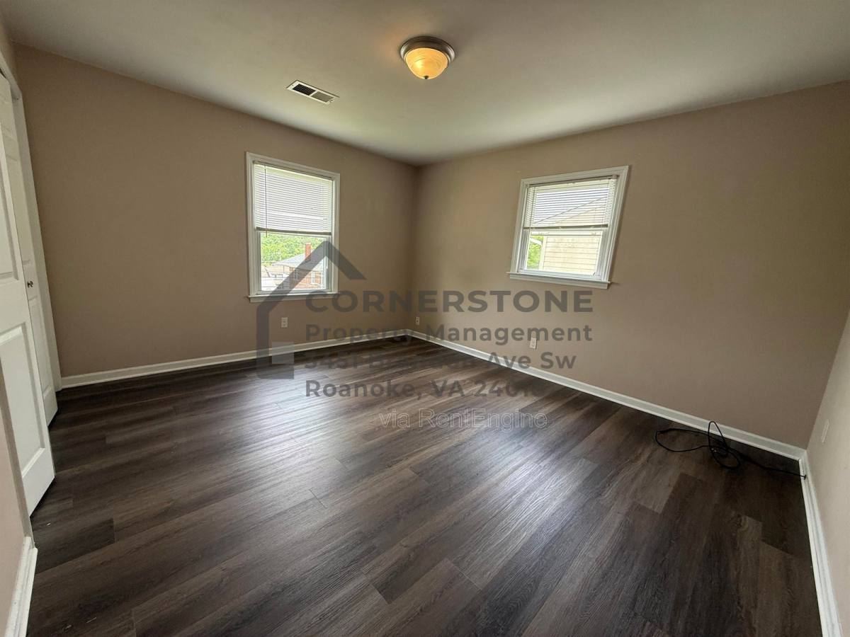 Apartment for rent at 635 Riverland Rd SE, Roanoke, VA 24014