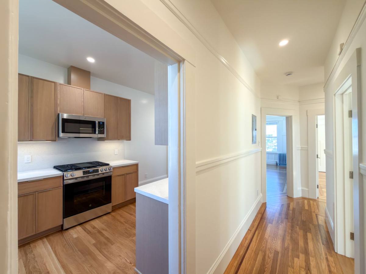 Apartment for rent at 1440 - 1450 Washington St, San Francisco, CA 94109