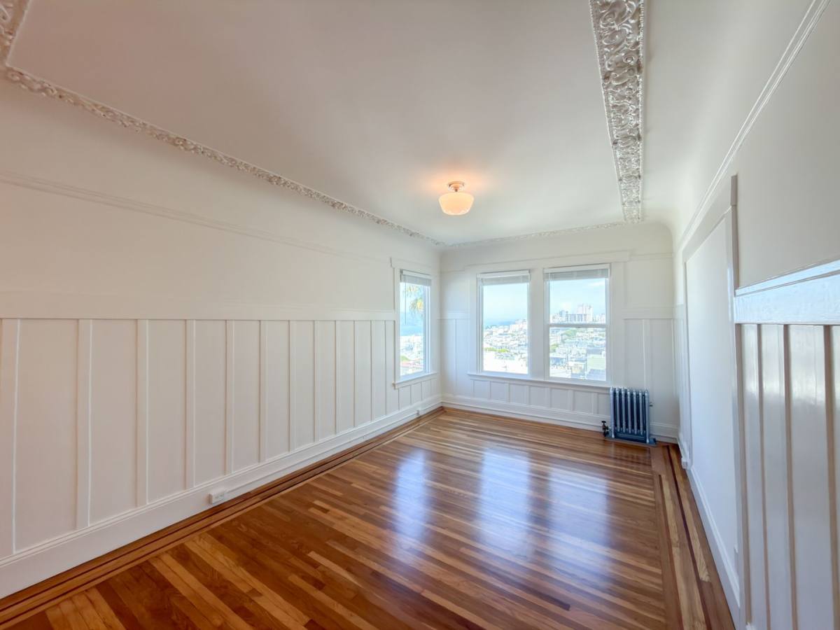Apartment for rent at 1440 - 1450 Washington St, San Francisco, CA 94109