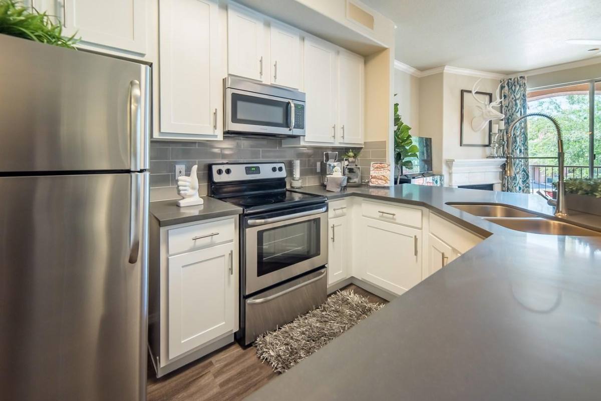 Townhouse for rent at The Catherine Townhomes at Scottsdale, 17212 N Scottsdale Rd, Scottsdale, AZ 85255