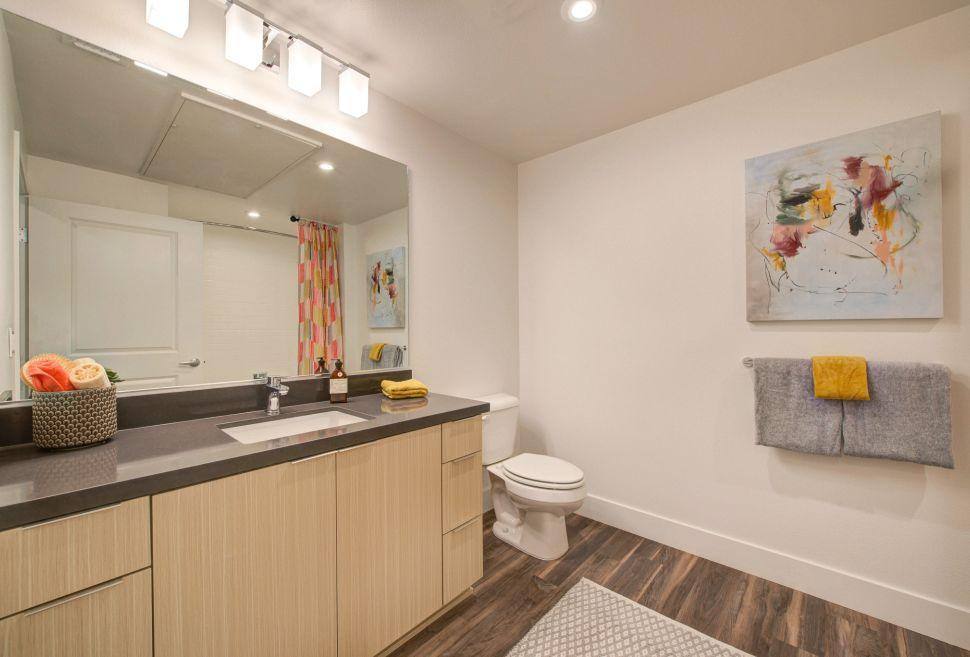 Apartment for rent at 19535 W Nordhoff St, Northridge, CA 91324