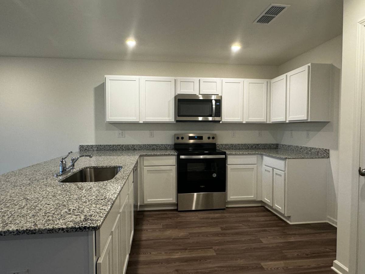 House for rent at 249 Isabella Way, Byron, GA 31008