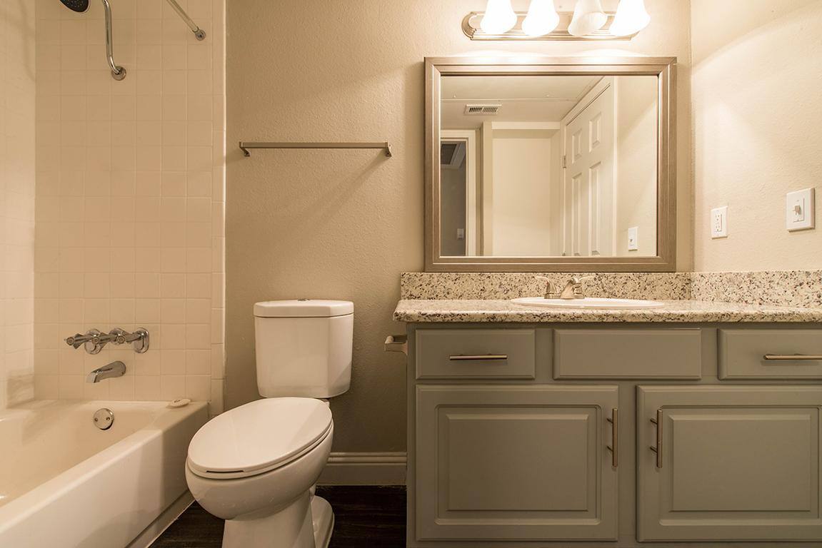Apartment for rent at Avondale, 10830 Stone Canyon Rd, Dallas, TX 75230