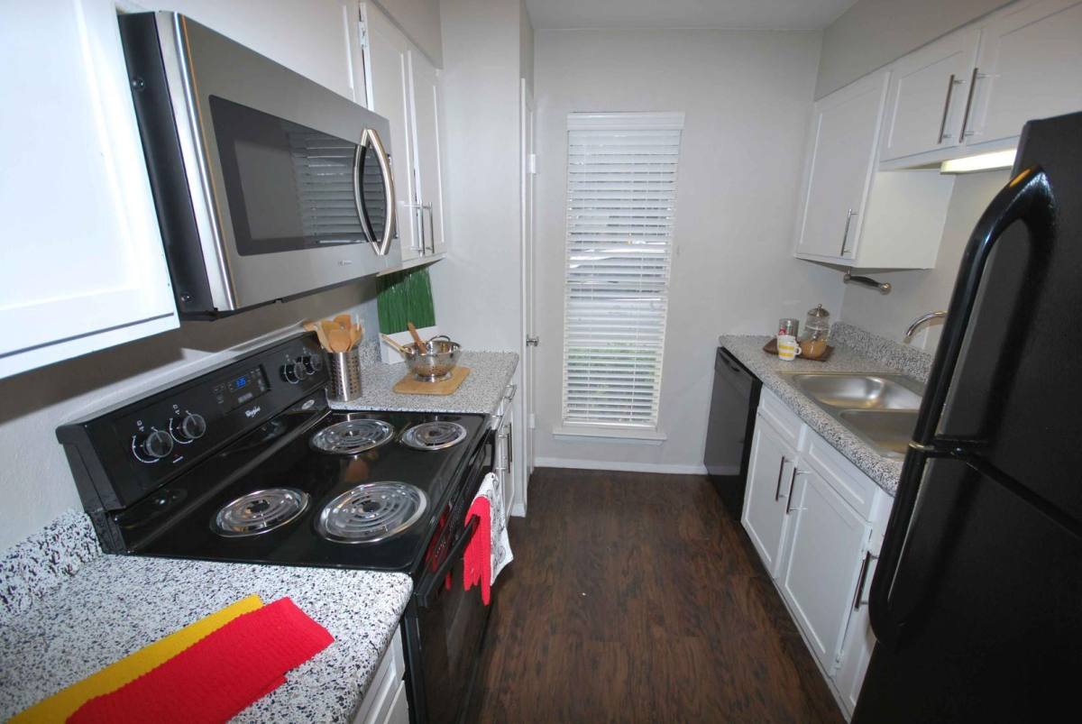 Apartment for rent at The Estara, 11321 Woodmeadow Parkway, Dallas, TX 75228