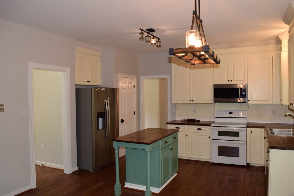 House for rent at 5140 Old Forester Lane, Glen Allen, VA 23060