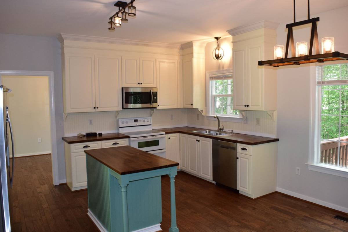 House for rent at 5140 Old Forester Lane, Glen Allen, VA 23060