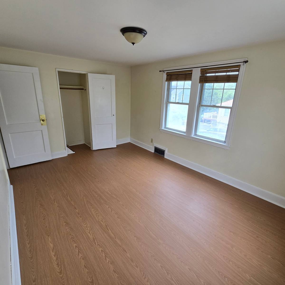 Apartment for rent at 155 Glenwood Ave #2, Hyde Park, MA 02136