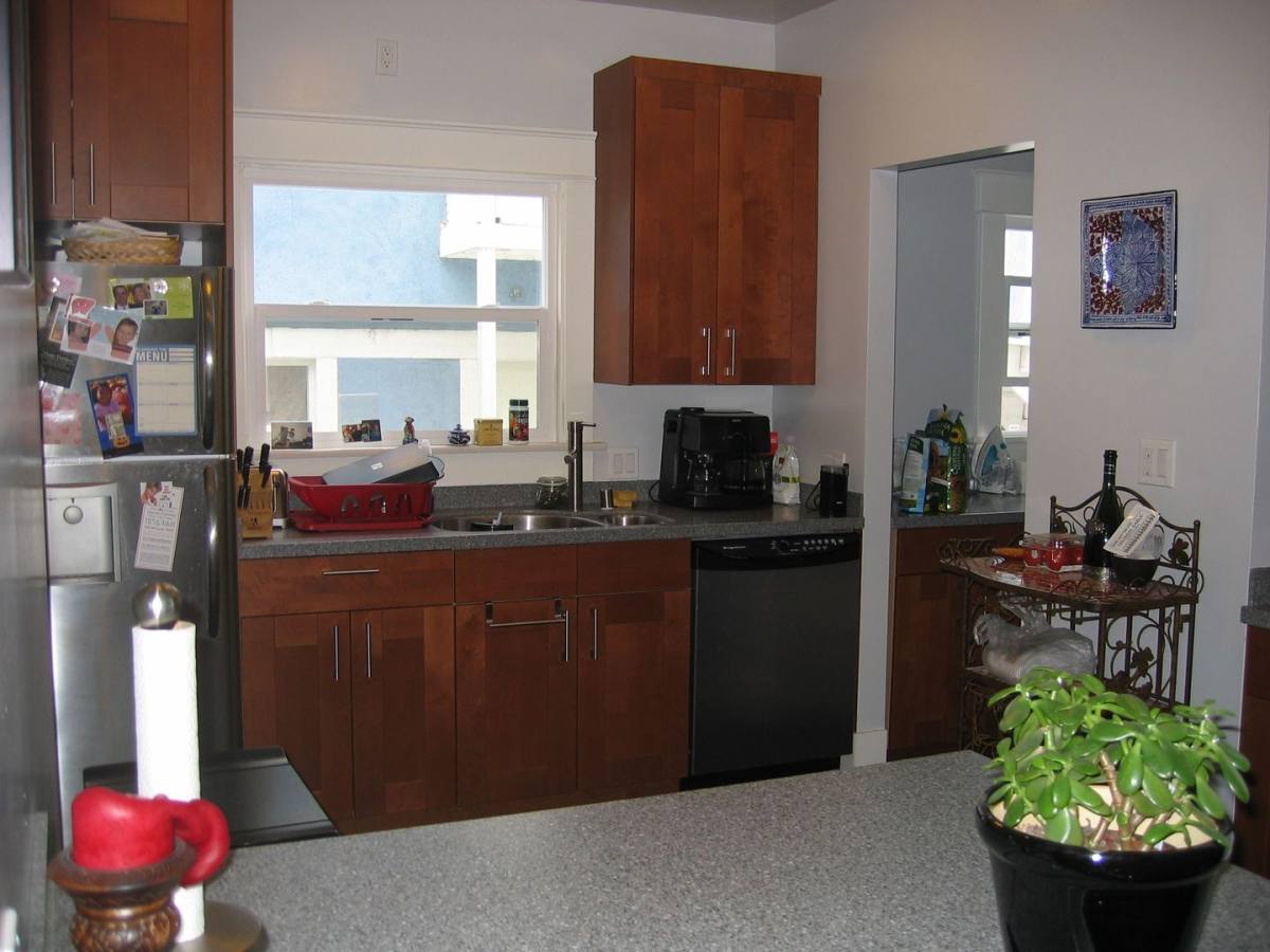 Apartment for rent at 1818 Santa Ynez St, Los Angeles, CA 90026
