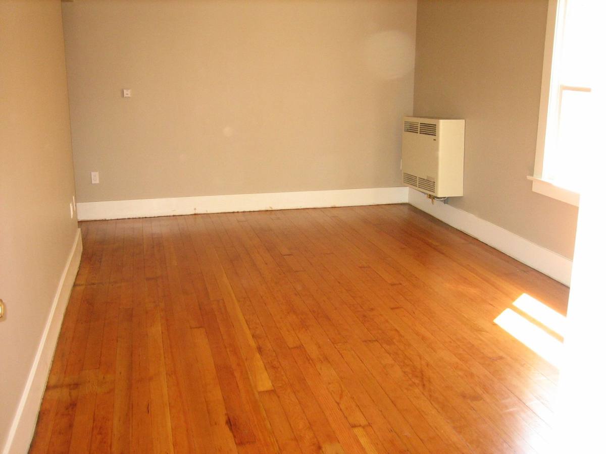 Apartment for rent at 1818 Santa Ynez St, Los Angeles, CA 90026