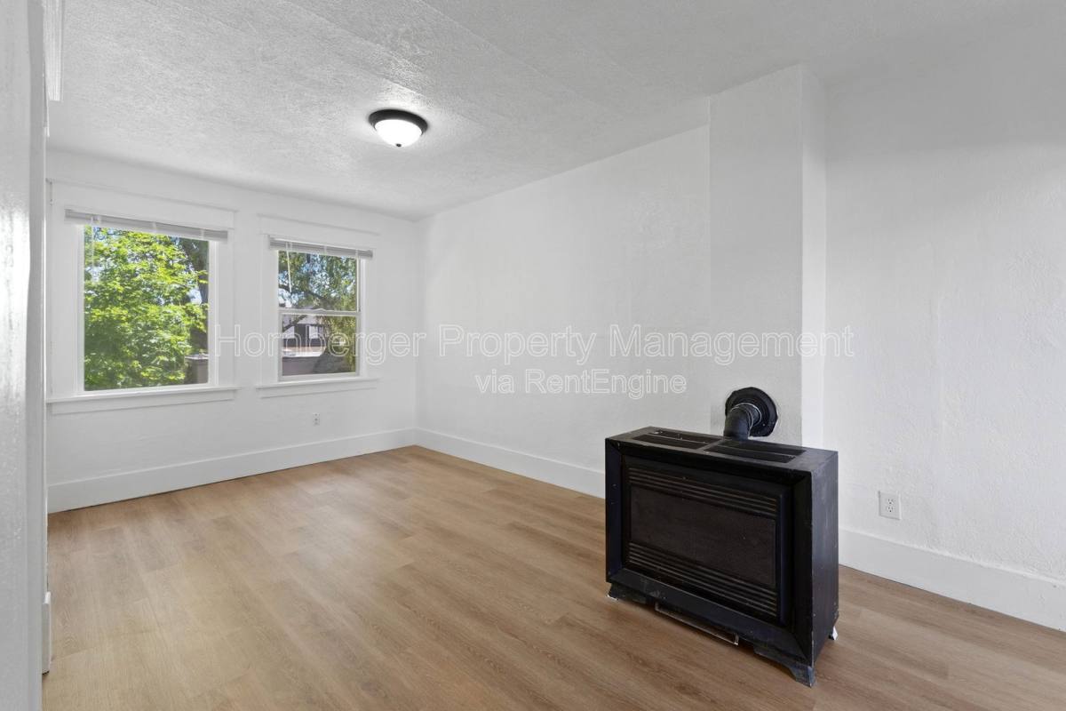 Apartment for rent at 1509 N Wall St #1509B, Spokane, WA 99201