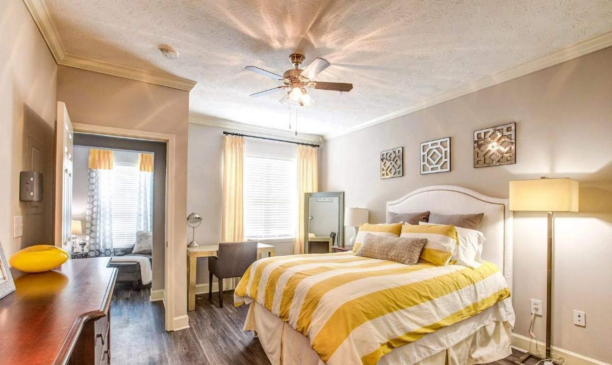 Apartment for rent at Flats at North Springs, 6850 Peachtree Dunwoody Rd, Atlanta, GA 30328