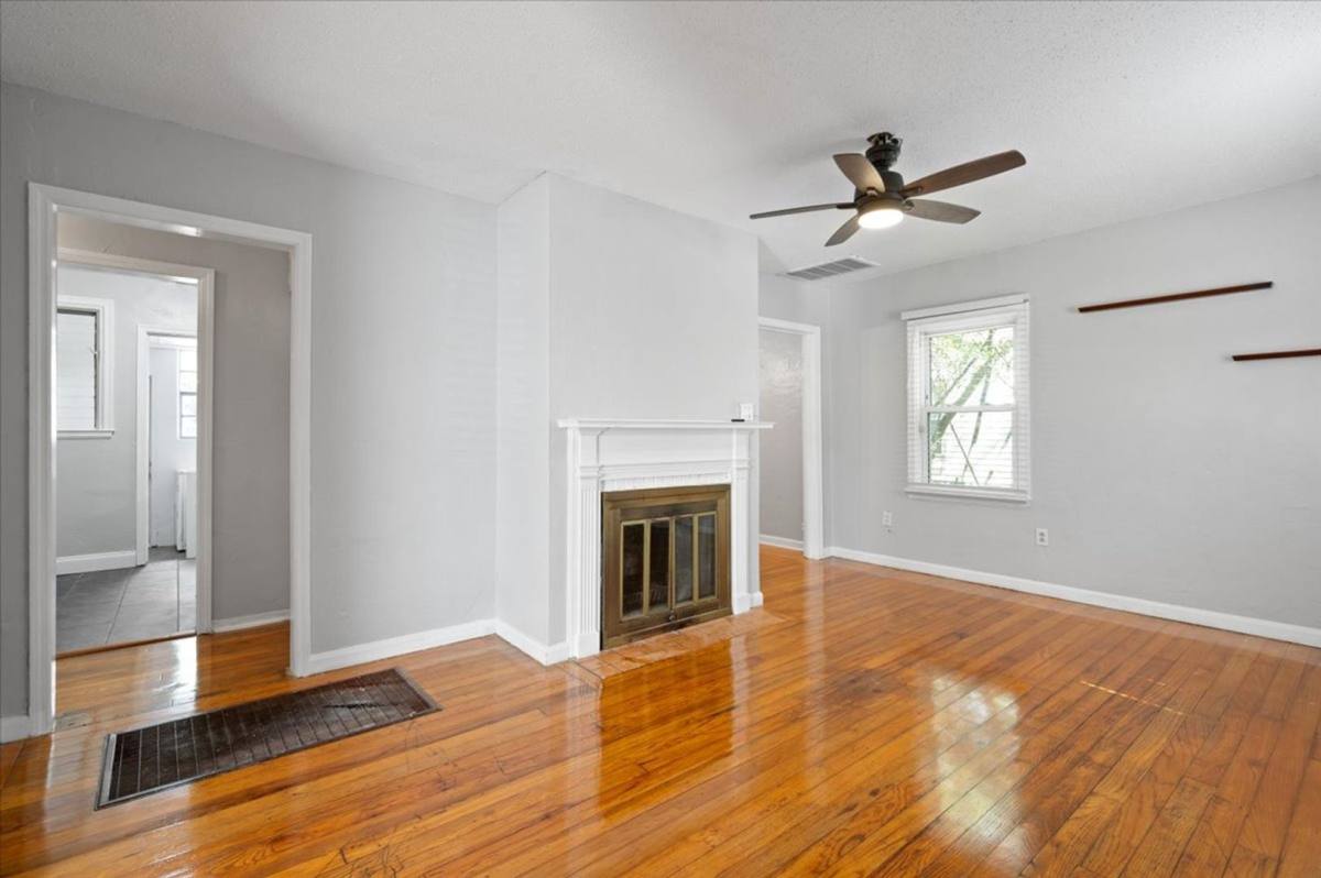 House for rent at 1702 E 41st St, Savannah, GA 31404