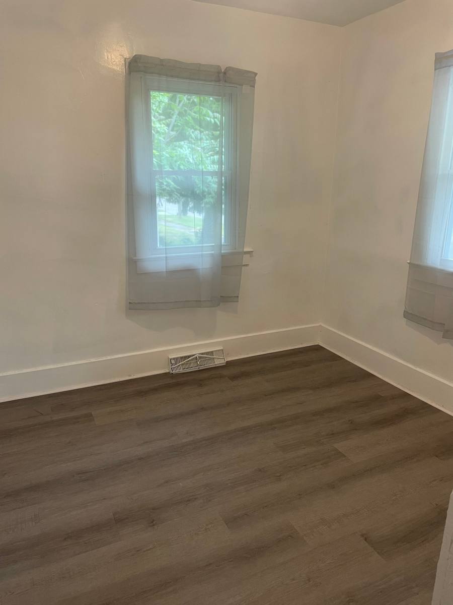 House for rent at 741 Barrie Ave, Flint, MI 48507