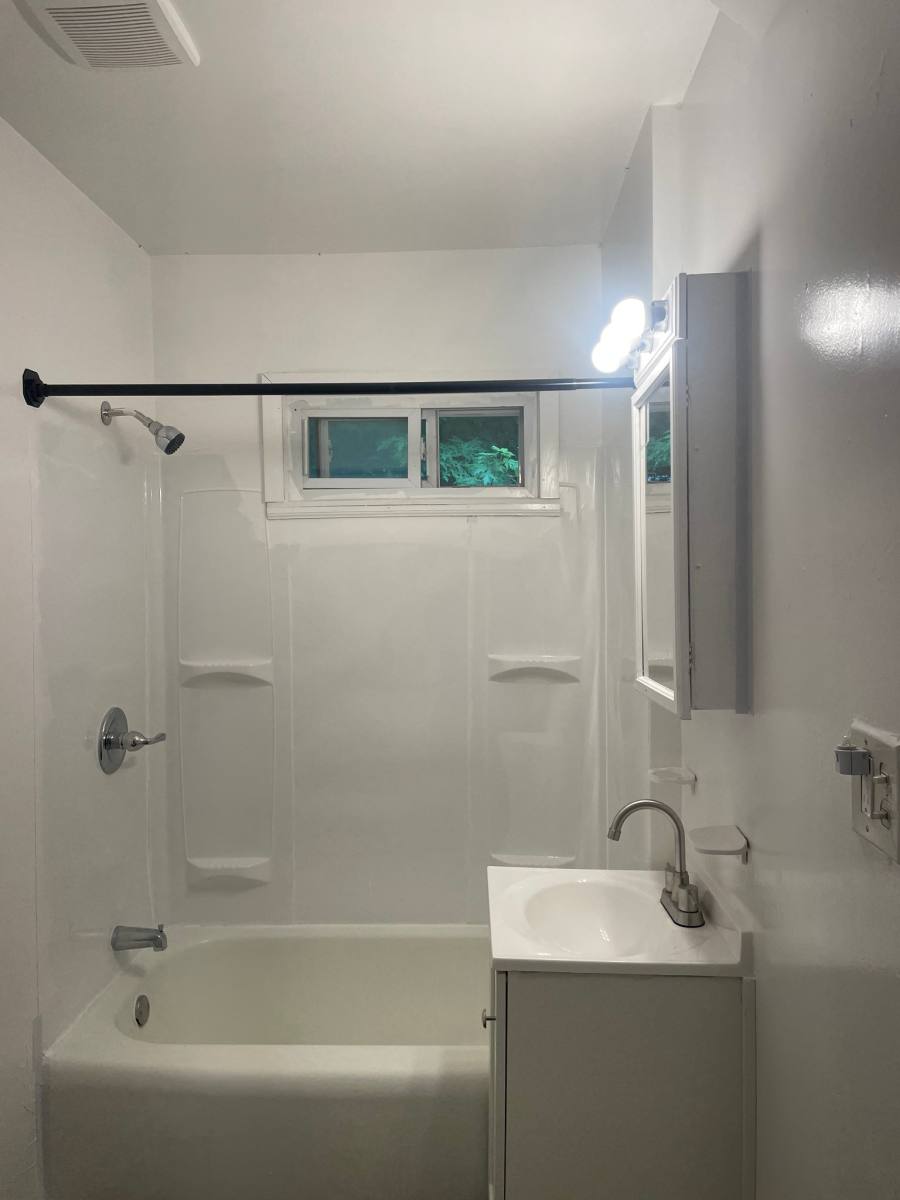 House for rent at 741 Barrie Ave, Flint, MI 48507