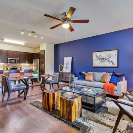 Apartment for rent at Lincoln Kessler Park, 2400 Fort Worth Ave, Dallas, TX 75211