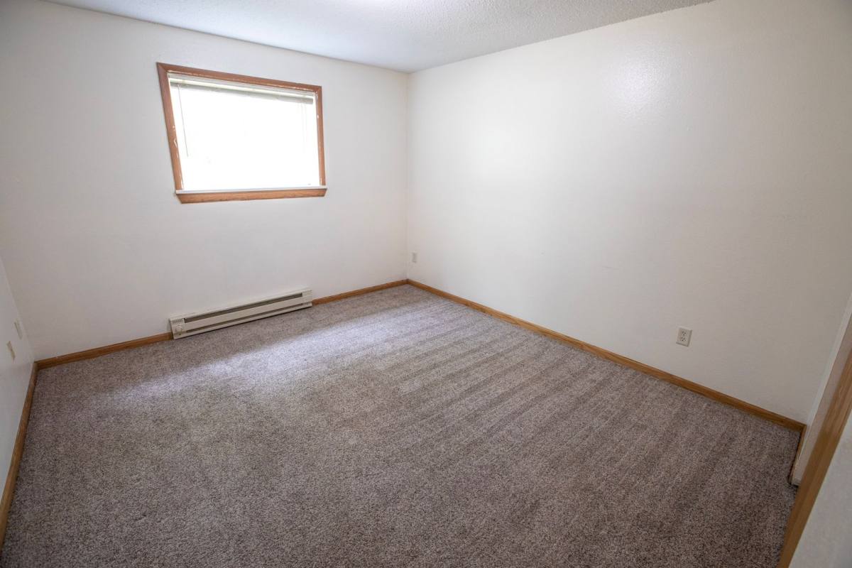 Apartment for rent at 902-930 Partridge St, Duluth, MN 55811