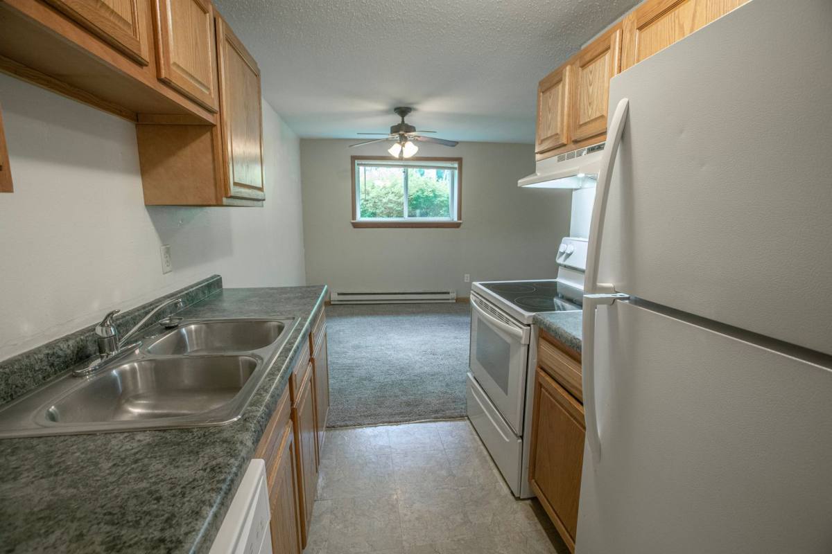 Apartment for rent at 902-930 Partridge St, Duluth, MN 55811