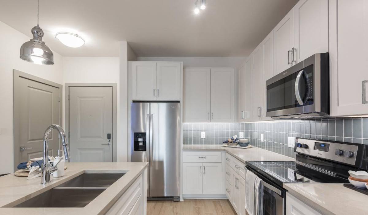 Apartment for rent at Cortland Decatur East, 2641 E College Ave, Decatur, GA 30030