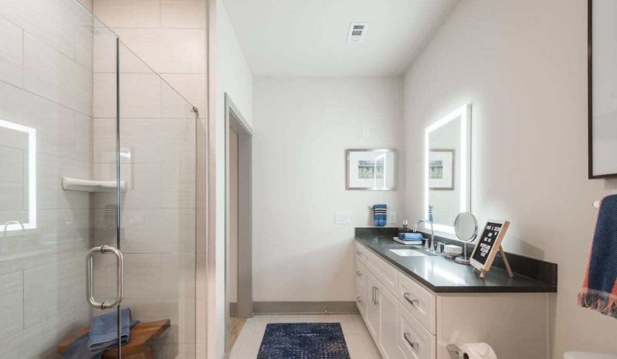 Apartment for rent at Cortland Decatur East, 2641 E College Ave, Decatur, GA 30030