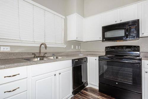 Apartment for rent at Bel Air Willow Bend, 2525 Preston Rd, Plano, TX 75093