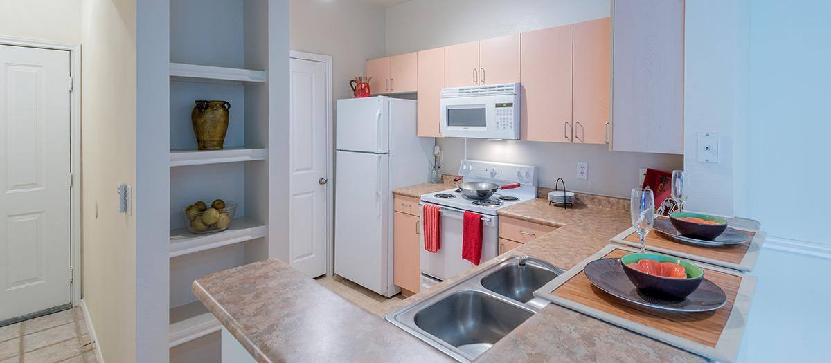 Apartment for rent at The Grand Courtyards Apartment Homes, 525 W Westchester Parkway, Grand Prairie, TX 75052