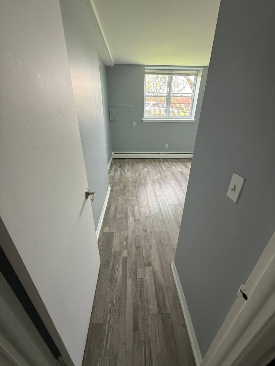 Apartment for rent at 194 Washington St #116, Hartford, CT 06106