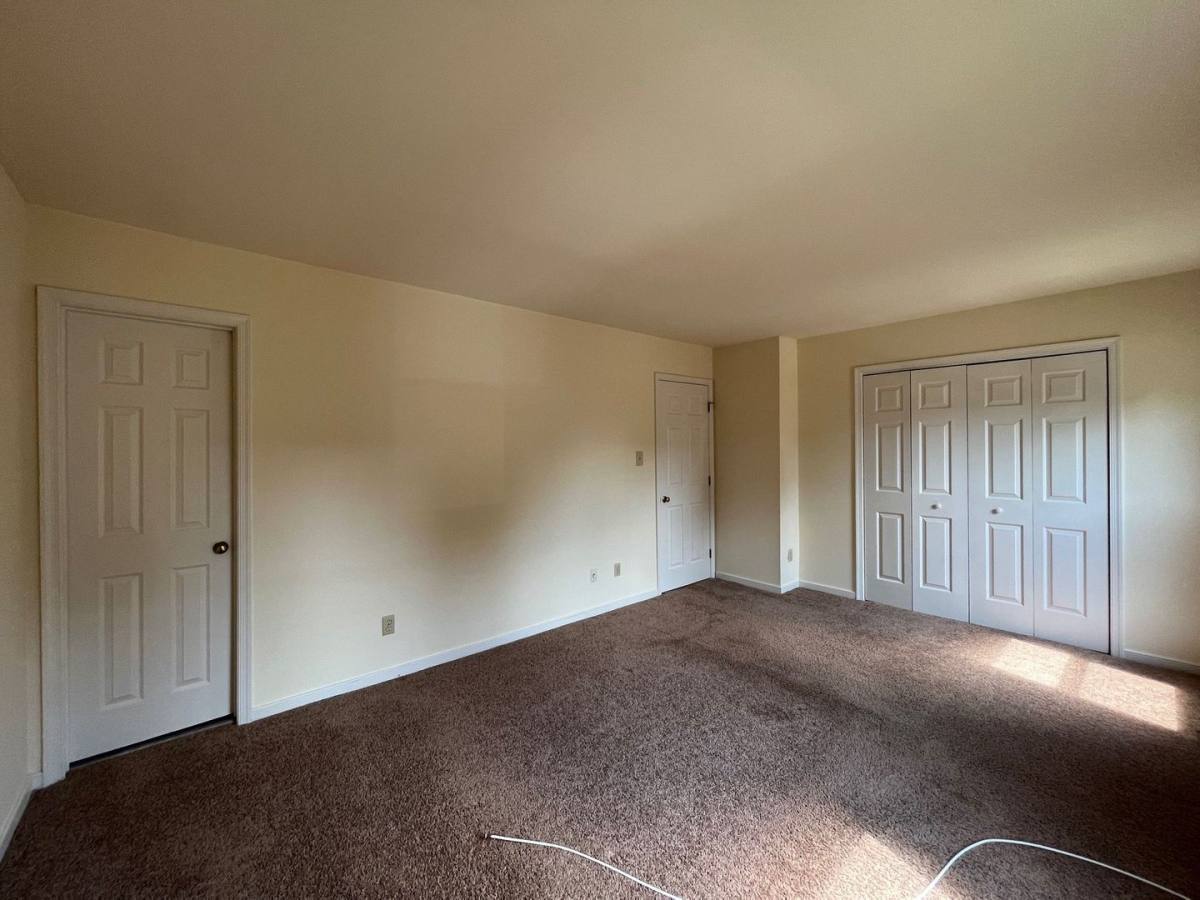 Townhouse for rent at 8704 Hermitage Trace Circle, Henrico, VA 23228