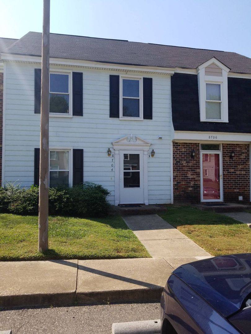 Townhouse for rent at 8704 Hermitage Trace Circle, Henrico, VA 23228