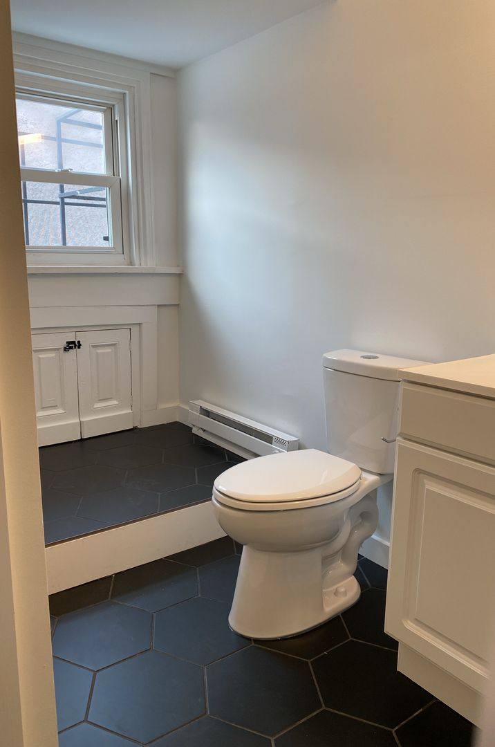 Apartment for rent at 136 Main St, Phoenixville, PA 19460