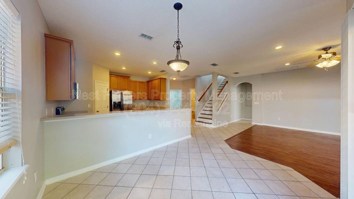 Apartment for rent at 14664 Falling Waters Dr, Jacksonville, FL 32258