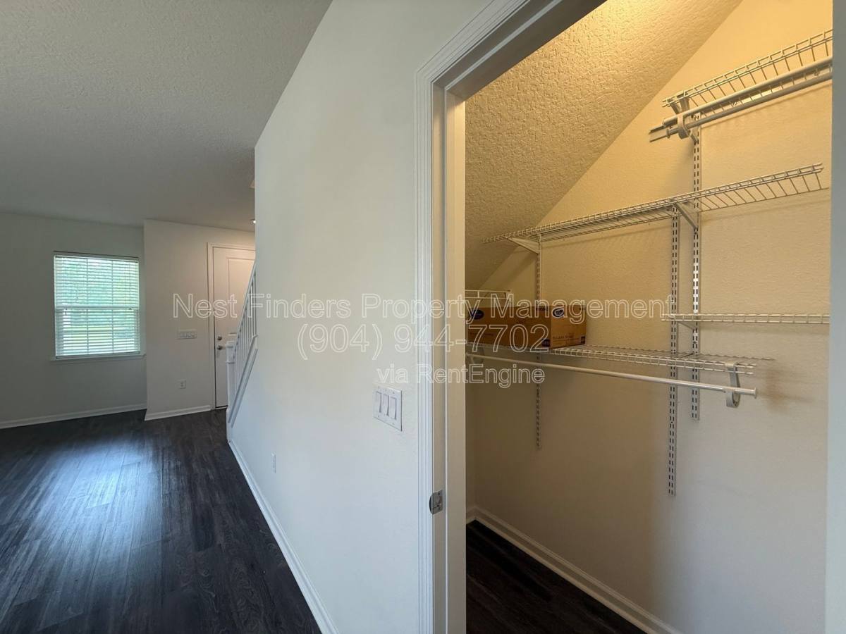 House for rent at 386 Rittburn Lane, Saint Johns, FL 32259