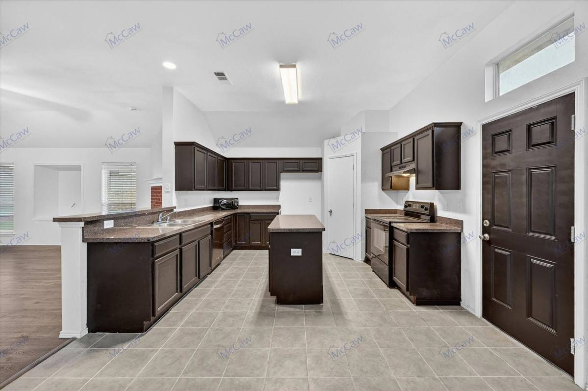 House for rent at 342 Leisure Lane, Waxahachie, TX 75165