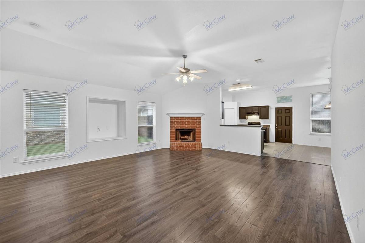 House for rent at 342 Leisure Lane, Waxahachie, TX 75165