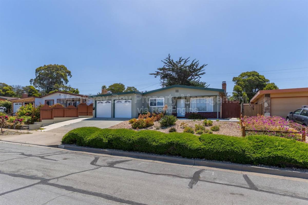 Apartment for rent at 3248A Fitzgerald Circle, Marina, CA 93933