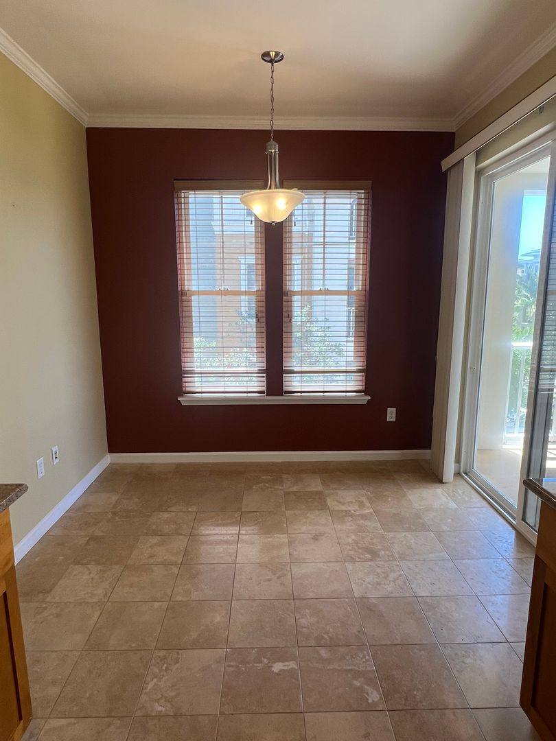 Apartment for rent at 520 Lunalilo Home Rd, Honolulu, HI 96825