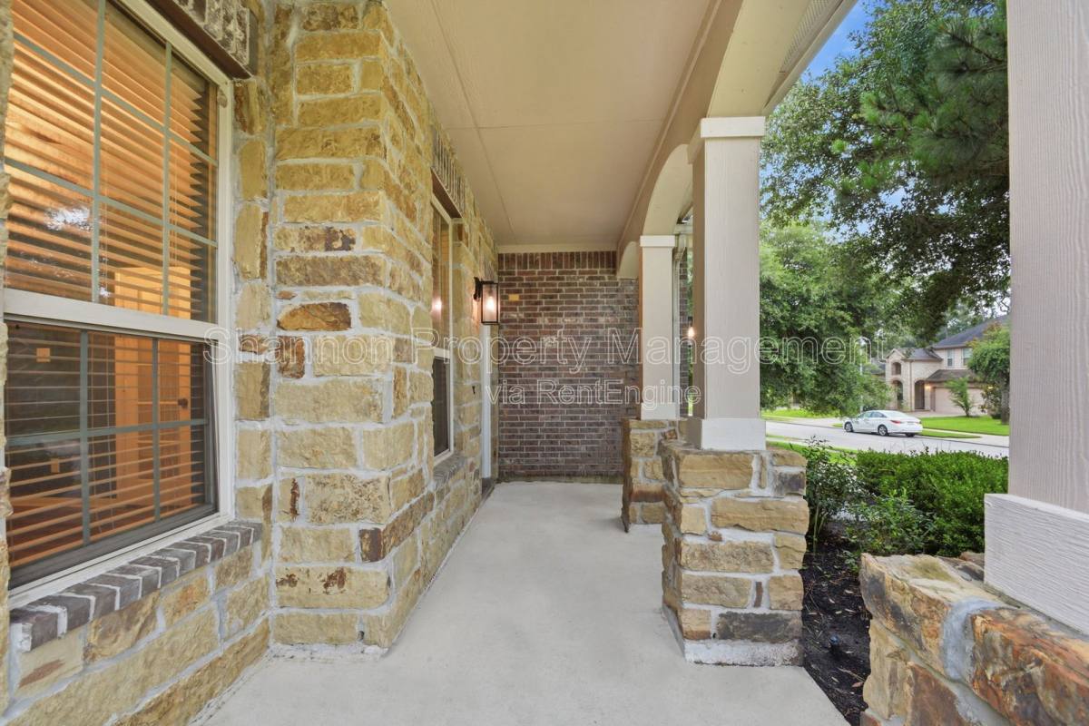 House for rent at 27118 White Sage Cove Lane, Spring, TX 77386