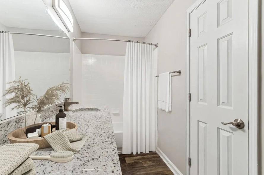 Apartment for rent at Pointe Clear, 7545 Tara Rd, Jonesboro, GA 30236