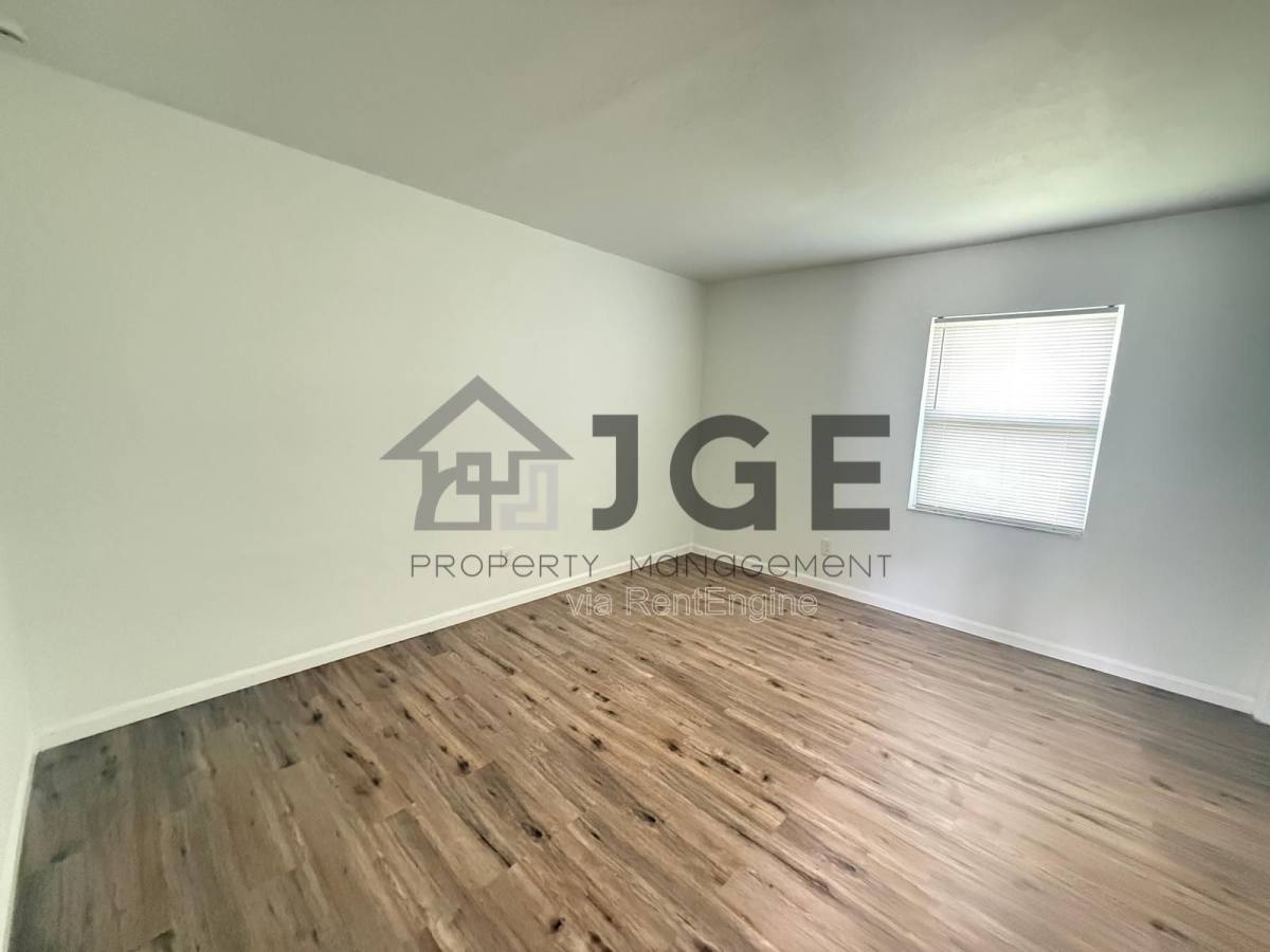 Apartment for rent at 198 Charlotte Ave, Fort Myers, FL 33916