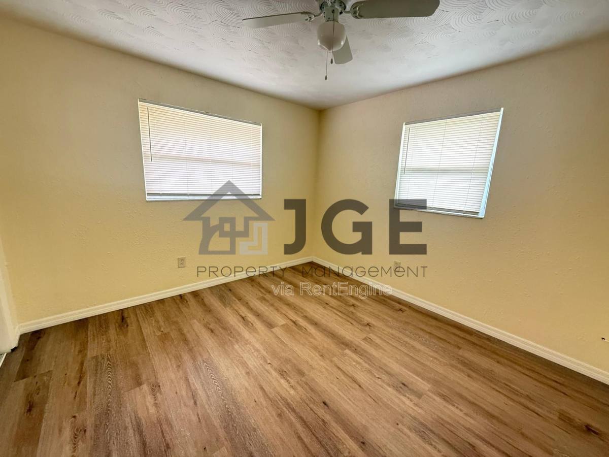 Apartment for rent at 2351 Lafayette St, Fort Myers, FL 33901