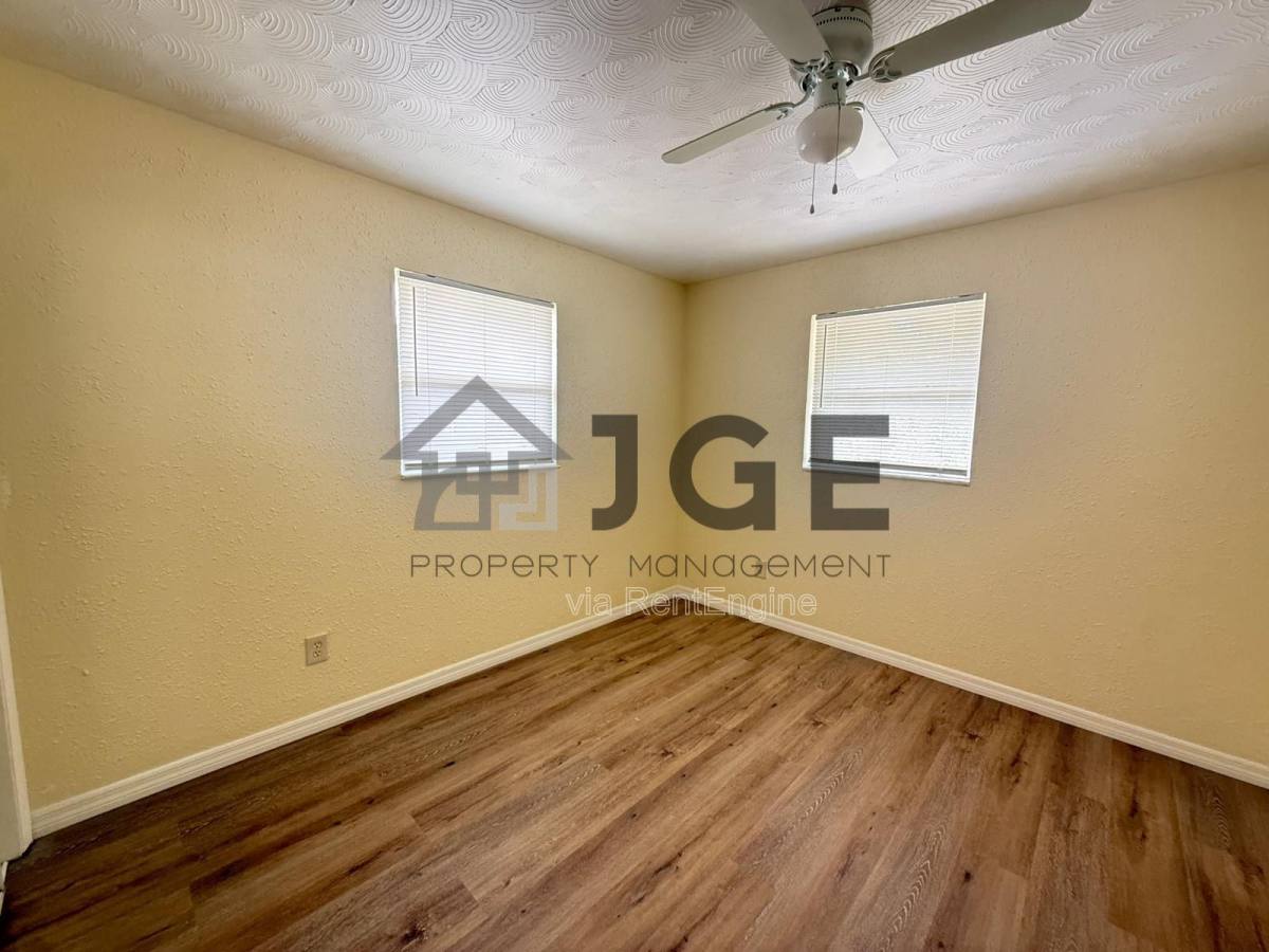 Apartment for rent at 2351 Lafayette St, Fort Myers, FL 33901