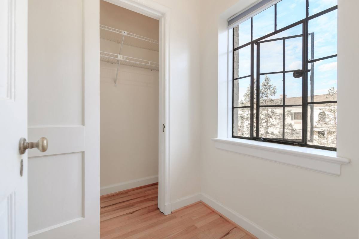 Apartment for rent at 1101 Hillsborough St, Raleigh, NC 27603