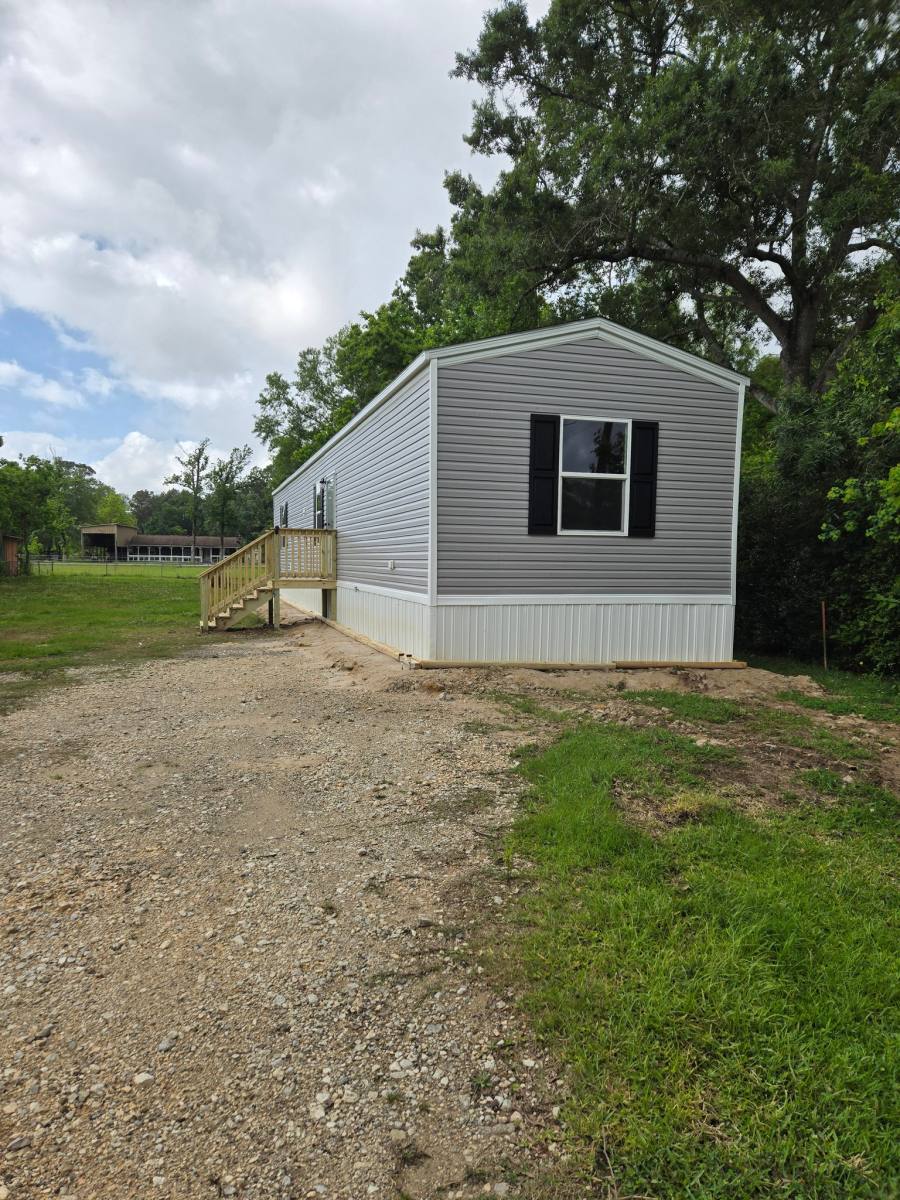 House for rent at 22048 Newton Dr, New Caney, TX 77357