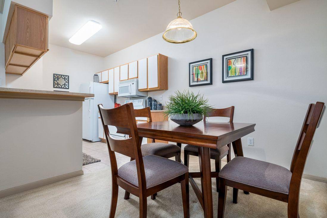 Apartment for rent at Eagle Pointe Apartment Homes, 325 S Jupiter Rd, Allen, TX 75002