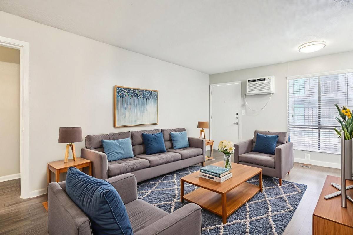 Apartment for rent at Mesh, 2101 Elmont Dr, Austin, TX 78741