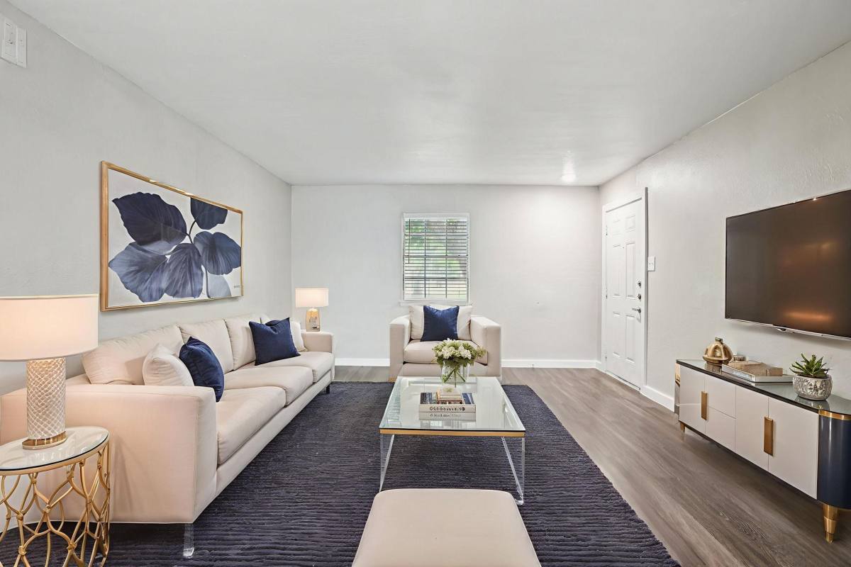 Apartment for rent at Mesh, 2101 Elmont Dr, Austin, TX 78741