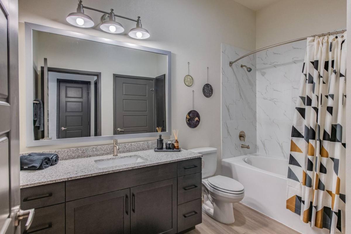 Apartment for rent at 2223 Hawes Ave, Dallas, TX 75235