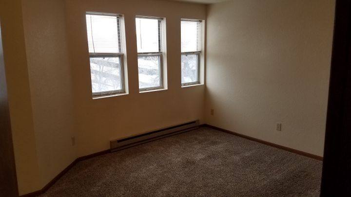 Apartment for rent at Pinehurst, 608 N 30th St, Billings, MT 59101