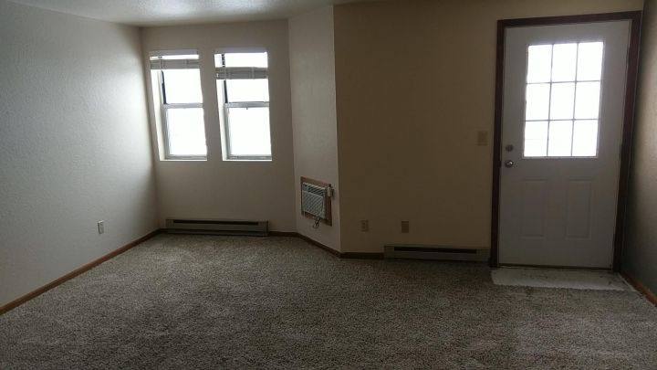 Apartment for rent at Pinehurst, 608 N 30th St, Billings, MT 59101